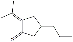 2-Isopropylidene-4-propylcyclopentanone Struktur