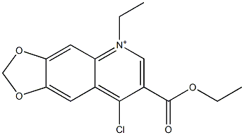 4-Chloro-3-(ethoxycarbonyl)-1-ethyl-6,7-(methylenedioxy)quinolinium Struktur