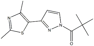 1-[3-(2,4-dimethyl-1,3-thiazol-5-yl)-1H-pyrazol-1-yl]-2,2-dimethylpropan-1-one Struktur