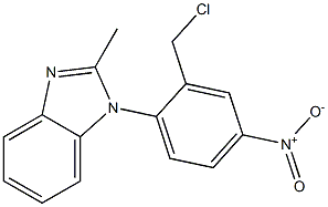 1-[2-(chloromethyl)-4-nitrophenyl]-2-methyl-1H-1,3-benzodiazole Struktur