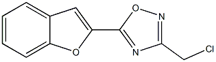 5-(1-benzofuran-2-yl)-3-(chloromethyl)-1,2,4-oxadiazole Struktur