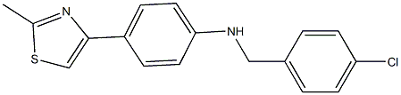 N-[(4-chlorophenyl)methyl]-4-(2-methyl-1,3-thiazol-4-yl)aniline Struktur