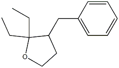 2,2-Diethyl-3-phenylmethyltetrahydrofuran Struktur