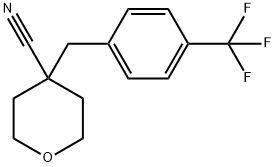 4-[4-(Trifluoromethyl)phenyl]methyloxane-4-carbonitrile Struktur