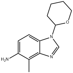 4-Methyl-1-(tetrahydro-2H-pyran-2-yl)-1H-benzo[d]iMidazol-5-aMine Struktur