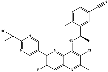 Benzonitrile, 3-[(1R)-1-[[3-chloro-7-fluoro-6-[2-(1-hydroxy-1-methylethyl)-5-pyrimidinyl]-2-methyl-1,5-naphthyridin-4-yl]amino]ethyl]-4-fluoro- Struktur