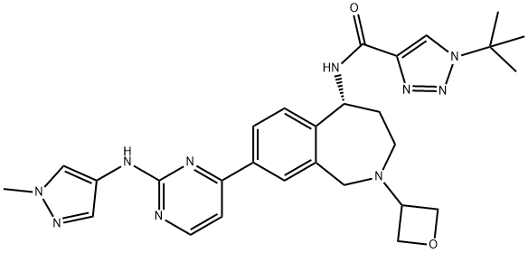 1H-1,2,3-Triazole-4-carboxamide, 1-(1,1-dimethylethyl)-N-[(5R)-2,3,4,5-tetrahydro-8-[2-[(1-methyl-1H-pyrazol-4-yl)amino]-4-pyrimidinyl]-2-(3-oxetanyl)-1H-2-benzazepin-5-yl]- Struktur