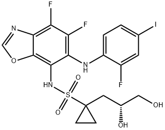 Cyclopropanesulfonamide, N-[4,5-difluoro-6-[(2-fluoro-4-iodophenyl)amino]-7-benzoxazolyl]-1-[(2R)-2,3-dihydroxypropyl]- Struktur