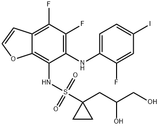 Cyclopropanesulfonamide, N-[4,5-difluoro-6-[(2-fluoro-4-iodophenyl)amino]-7-benzofuranyl]-1-(2,3-dihydroxypropyl)- Struktur