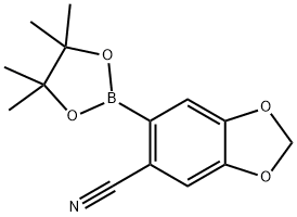 6-(4,4,5,5-tetramethyl-1,3,2-dioxaborolan-2-yl)-1,3- dioxaindane-5-carbonitrile Struktur