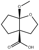 3aH-Cyclopenta[b]furan-3a-carboxylic acid, hexahydro-6a-methoxy-, (3aR,6aS)- Struktur