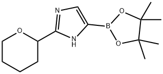 1H-Imidazole, 2-(tetrahydro-2H-pyran-2-yl)-5-(4,4,5,5-tetramethyl-1,3,2-dioxaborolan-2-yl)- Struktur