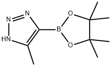 1H-1,2,3-Triazole, 5-methyl-4-(4,4,5,5-tetramethyl-1,3,2-dioxaborolan-2-yl)- Struktur