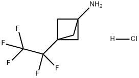 Bicyclo[1.1.1]pentan-1-amine, 3-(1,1,2,2,2-pentafluoroethyl)-, hydrochloride (1:1) Struktur