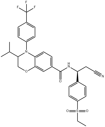 2H-1,4-Benzoxazine-7-carboxamide, N-[(1S)-2-cyano-1-[4-(ethylsulfonyl)phenyl]ethyl]-3,4-dihydro-3-(1-methylethyl)-4-[4-(trifluoromethyl)phenyl]- Struktur