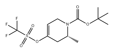 1(2H)-Pyridinecarboxylic acid, 3,6-dihydro-2-methyl-4-[[(trifluoromethyl)sulfonyl]oxy]-, 1,1-dimethylethyl ester, (2R)- Struktur