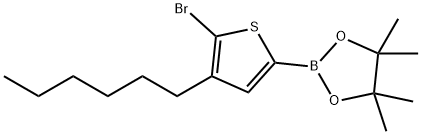 1,3,2-Dioxaborolane, 2-(5-bromo-4-hexyl-2-thienyl)-4,4,5,5-tetramethyl- Struktur