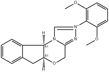 (5aS,10bR)-2-(2,6-Dimethoxyphenyl)-5a,10b-dihydro-4H,6H-indeno[2,1-b][1,2,4]triazolo[4,3-d][1,4]oxazinium Struktur