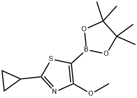 2-cyclopropyl-4-methoxy-5-(4,4,5,5-tetramethyl-1,3,2-dioxaborolan-2-yl)thiazole Struktur