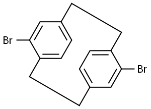 Tricyclo[8.2.2.24,7]hexadeca-4,6,10,12,13,15-hexaene, 5,11-dibromo-, stereoisomer Struktur