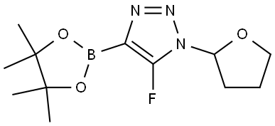 5-fluoro-1-(tetrahydrofuran-2-yl)-4-(4,4,5,5-tetramethyl-1,3,2-dioxaborolan-2-yl)-1H-1,2,3-triazole Struktur