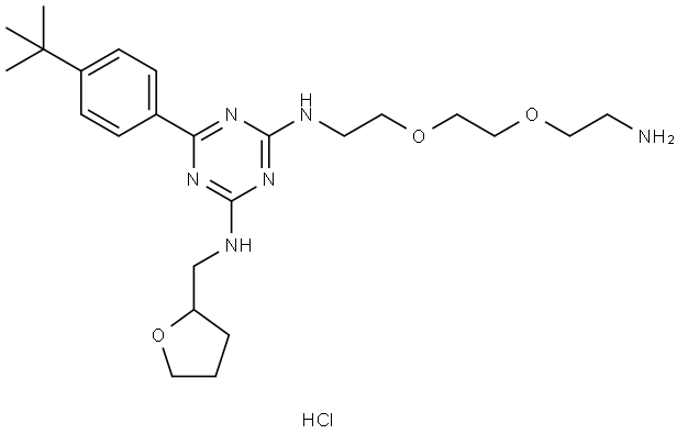 1,3,5-Triazine-2,4-diamine, N2-[2-[2-(2-aminoethoxy)ethoxy]ethyl]-6-[4-(1,1-dimethylethyl)phenyl]-N4-[(tetrahydro-2-furanyl)methyl]-, hydrochloride (1:1) Struktur