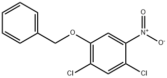 Benzene, 1,5-dichloro-2-nitro-4-(phenylmethoxy)- Struktur