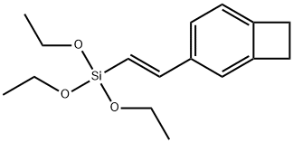 4-[2-(Triethoxysilyl)vinyl]benzocyclobutene Struktur