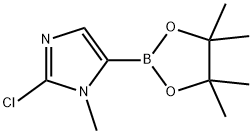 2-Chloro-1-MethyliMidazole-5-boronic Acid Pinacol Ester Struktur