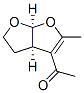 Ethanone, 1-[(3aR,6aS)-3a,4,5,6a-tetrahydro-2-methylfuro[2,3-b]furan-3-yl]-, Struktur