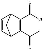 Bicyclo[2.2.1]hepta-2,5-diene-2-carbonyl chloride, 3-acetyl- (9CI) Struktur