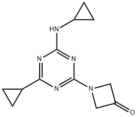 1-[4-cyclopropyl-6-(cyclopropylamino)-1,3,5-triazin-2-yl]azetidin-3-on e Struktur