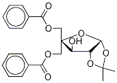 5-Benzoyl-4-benzoyloxymethyl-1,2-O-isopropylidene-α-D-xylofuranose Struktur