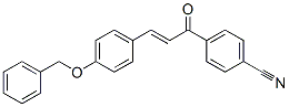 4-[3-(4-phenylmethoxyphenyl)prop-2-enoyl]benzonitrile Struktur