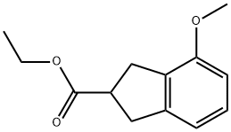 ethyl 4-Methoxy-2,3-dihydro-1H-indene-2-carboxylate Struktur