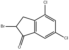 2-BROMO-4,6-DICHLORO-2,3-DIHYDRO-1H-INDEN-1-ONE Struktur