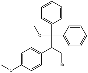 1-[2-Bromo-1-(methoxydiphenylmethyl)ethyl]-4-methoxybenzene Struktur