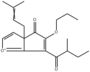 3a,4-Dihydro-3a-(3-methyl-2-butenyl)-6-(2-methyl-1-oxobutyl)-4-oxo-5-propoxycyclopenta[b]furylium Struktur