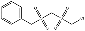 [[[[(Chloromethyl)sulfonyl]methyl]sulfonyl]methyl]benzene Struktur