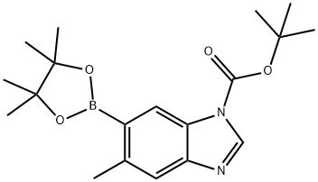 1H-BenziMidazole-1-carboxylic acid, 5-Methyl-6-(4,4,5,5-tetraMethyl-1,3,2-dioxaborolan-2-yl)-, 1,1-diMethylethyl ester Struktur