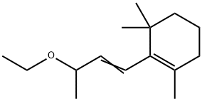 2-(3-ethoxybuten-1-yl)-1,3,3-trimethylcyclohexene Struktur