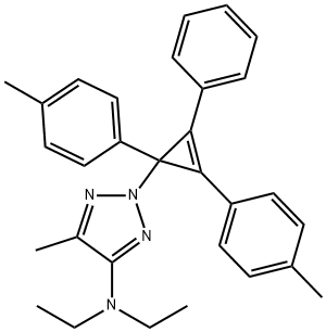 2-[1,2-Bis(4-methylphenyl)-3-phenyl-2-cyclopropen-1-yl]-N,N-diethyl-5-methyl-2H-1,2,3-triazol-4-amine Struktur