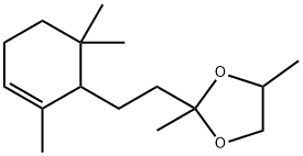 2,4-dimethyl-2-[2-(2,6,6-trimethyl-2-cyclohexen-1-yl)ethyl]-1,3-dioxolane Struktur