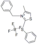 Thiazolium, 4-methyl-3-(phenylmethyl)-2-(phenylthio)-, tetrafluoroborate(1-) Struktur