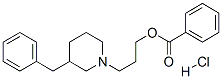 3-(3-benzyl-1-piperidyl)propyl benzoate hydrochloride Struktur