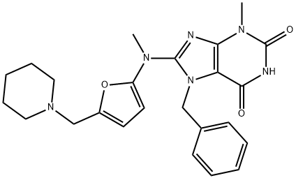 1H-Purine-2,6-dione,  3,7-dihydro-3-methyl-8-[methyl[5-(1-piperidinylmethyl)-2-furanyl]amino]-7-(phenylmethyl)- Struktur