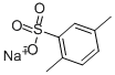 2,5-DIMETHYLBENZENESULFONIC ACID SODIUM SALT MONOHYDRATE