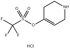 Methanesulfonic acid, trifluoro-, 1,2,3,6-tetrahydro-4-pyridinyl ester, hydrochloride Struktur