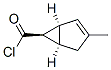 Bicyclo[3.1.0]hex-2-ene-6-carbonyl chloride, 3-methyl-, (1alpha,5alpha,6beta)- (9CI) Struktur