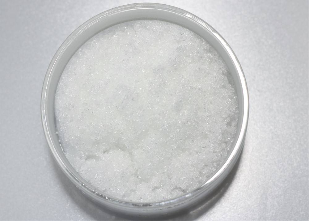 Terbium Nitrate Pentahydrate